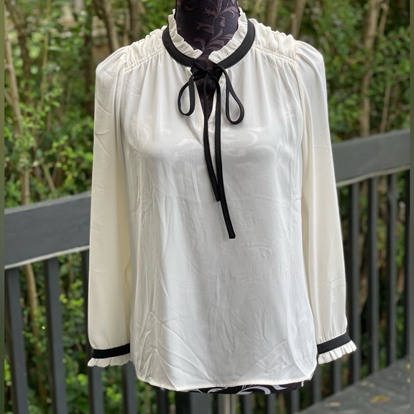 LOFT Tops - NWT Loft long sleeve blouse / size S petite